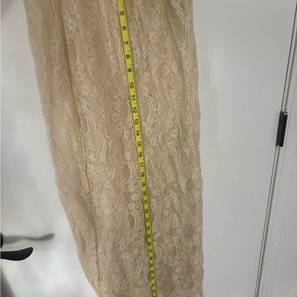 Vintage America Cream Lace Chemise - Picture 7 of 8